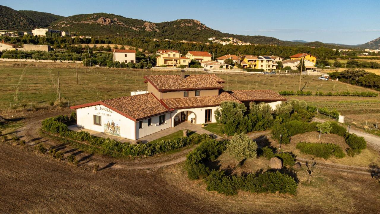 Agriturismo Sa Scalitta Carbonia Eksteriør billede