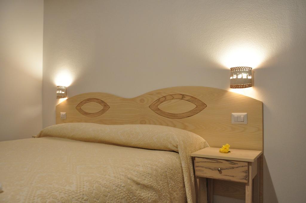 Agriturismo Sa Scalitta Carbonia Eksteriør billede