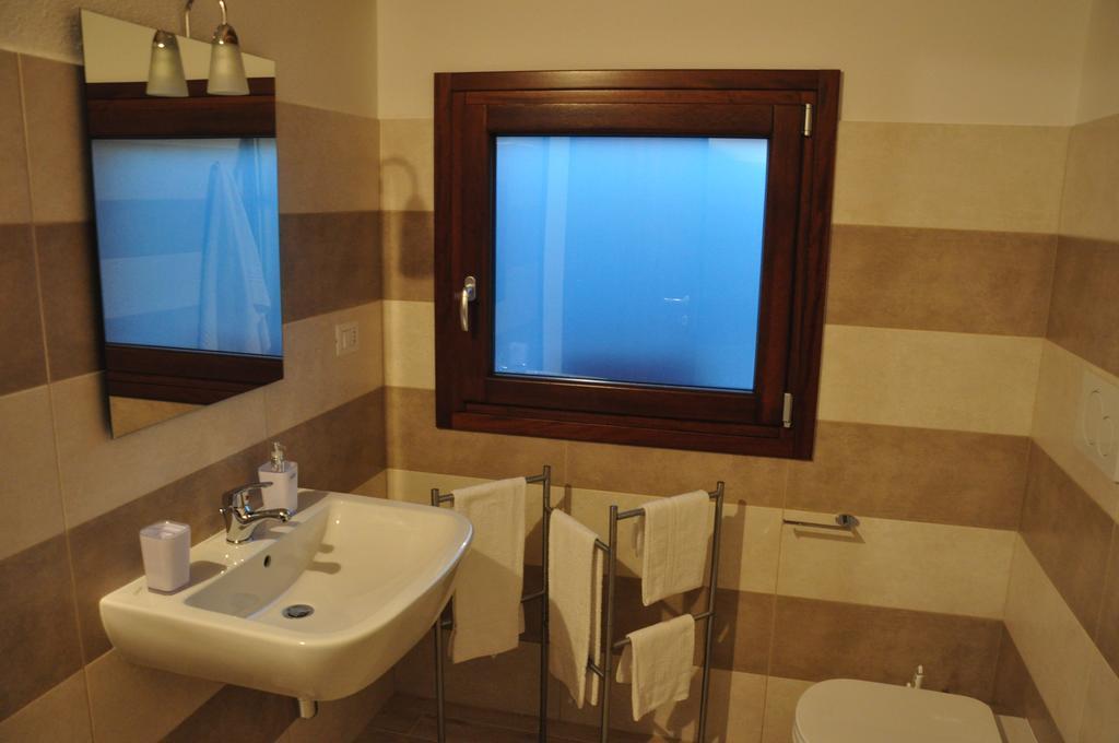 Agriturismo Sa Scalitta Carbonia Eksteriør billede